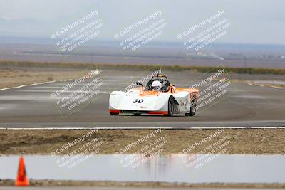 media/Nov-16-2025-CalClub SCCA (Sun) [[2975c16dfc]]/Group 3/Turn 1/